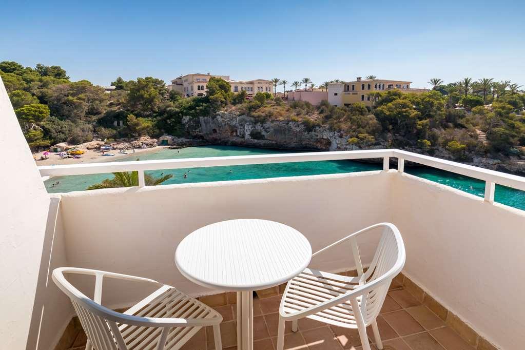Barcel Ponent Playa Hotel Cala D´Or Eksteriør billede